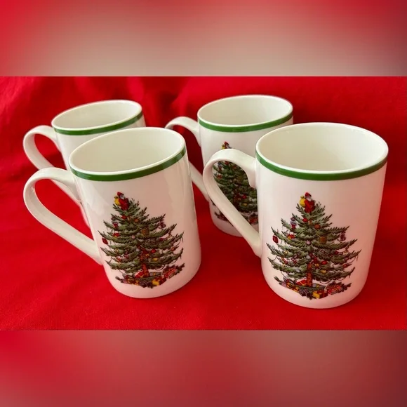 Spode Festive Nutcracker and Tree Mugs - Set of 4 - Picture 3 of 4